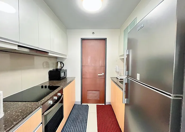 Apartment Free Welcome Breakfast, Big Bgc 2br, Great For 6, 300mbps Fiber, Steps To Mitsukoshi & Uptown, 25r Manila