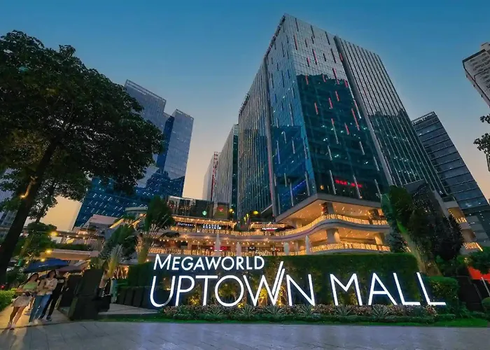 Free Welcome Breakfast, Big Bgc 2br, Great For 6, 300mbps Fiber, Steps To Mitsukoshi & Uptown, 25r Apartment *